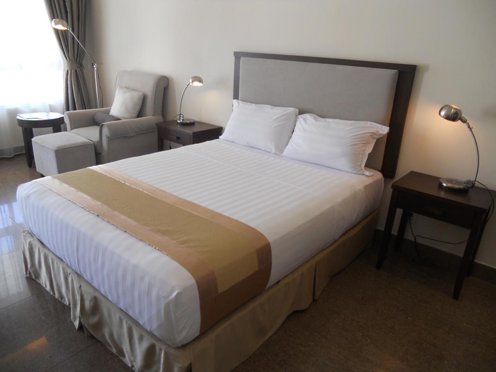 Plaza Hotel Dili Rum bild